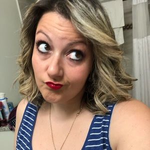 Meet your Posher, Kellie